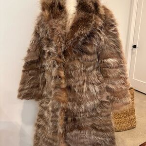 Luxurious Faux Fur Coat in Brown